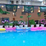 Hotell Italia 3*
