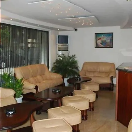 Italia Hotel 3*