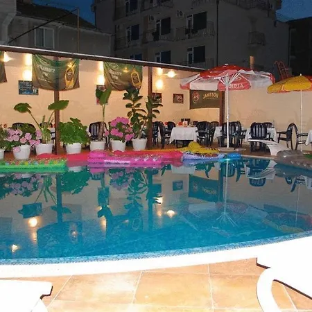 فندق Italia