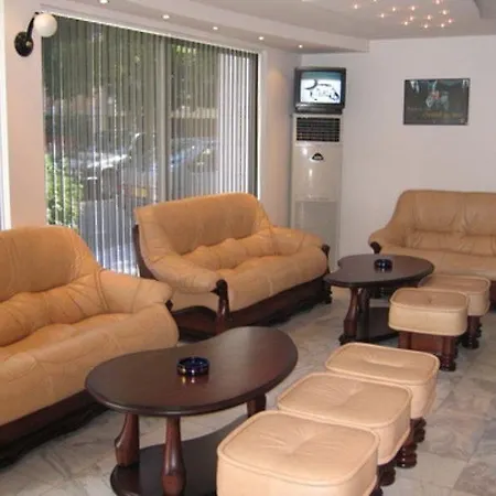 Italia Hotel 3*