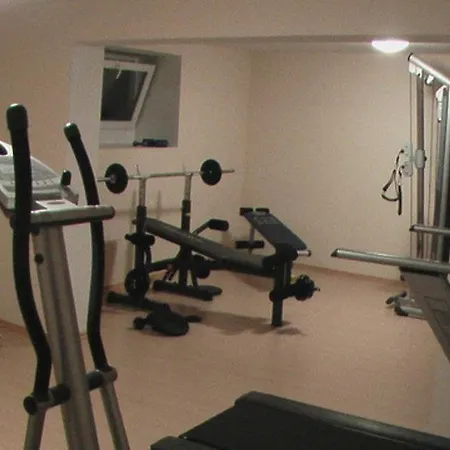 Italia نيسيبار