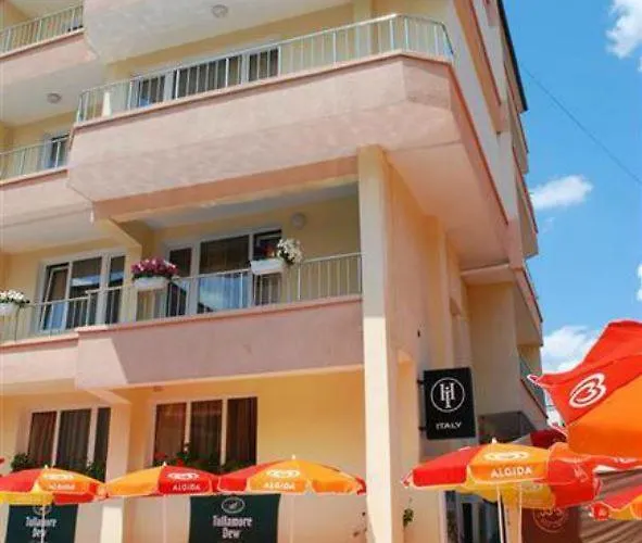 Italia Hotel 3*