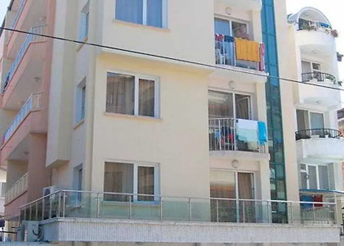 Italia Hotel 3*